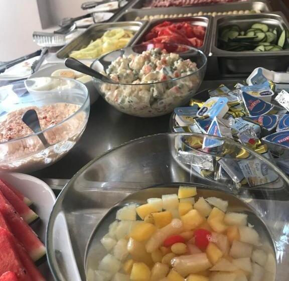 צימר Zöldház Panzió