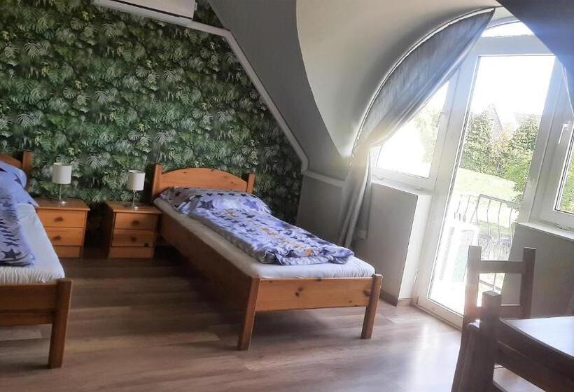 צימר Zöldház Panzió