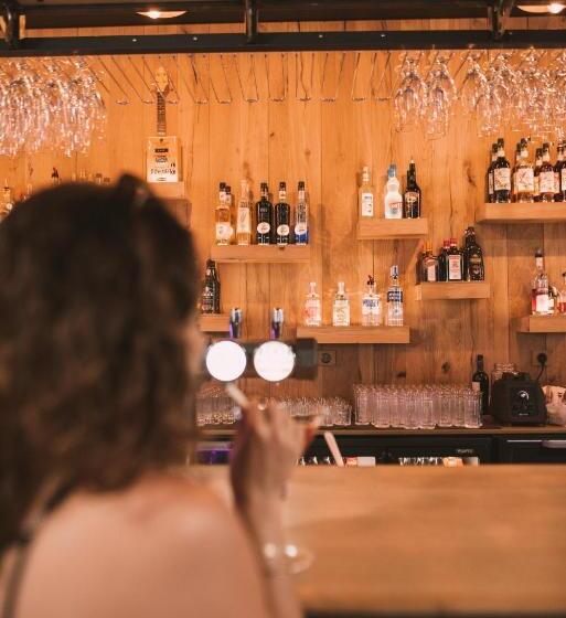 ホテル 1770 & Spa