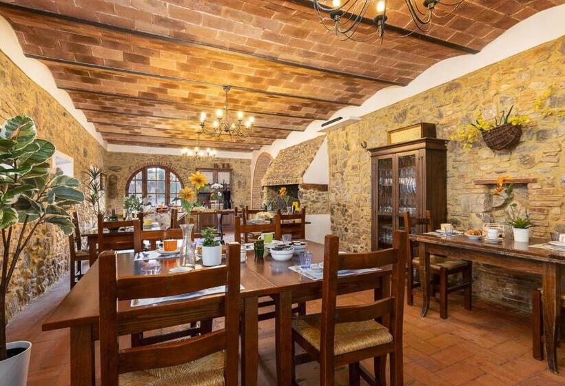 فندق Agriturismo E Maneggio Poggio Leone