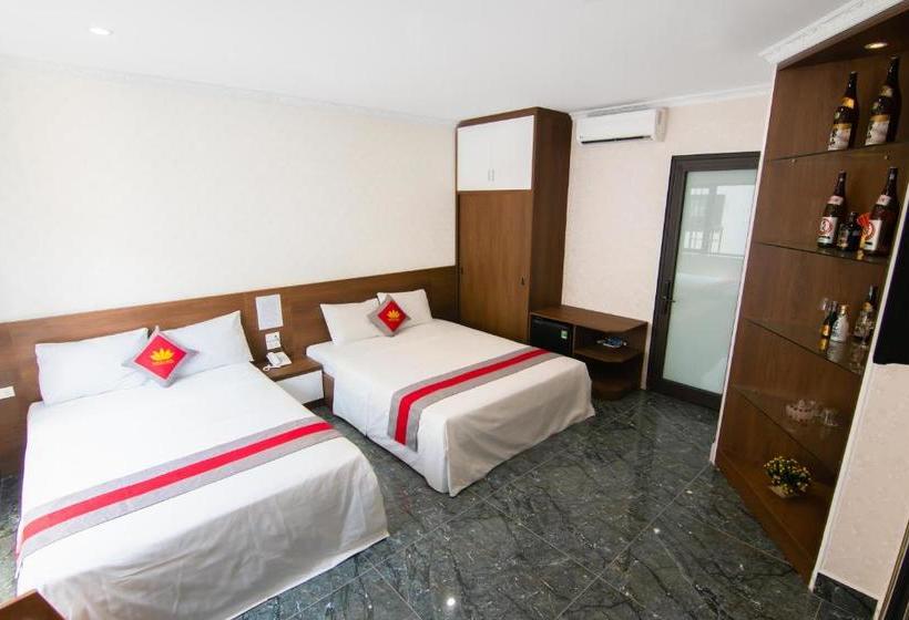 هتل Camellia Tuan Chau