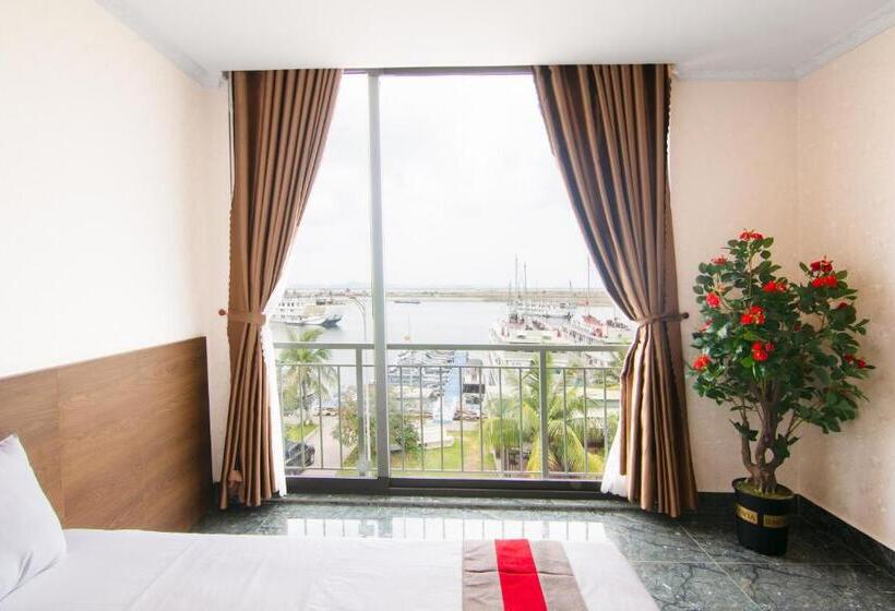 هتل Camellia Tuan Chau