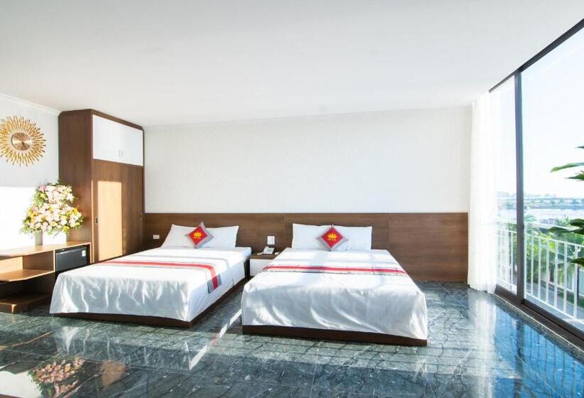 هتل Camellia Tuan Chau