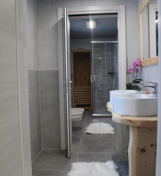 هتل Chalet Margoni