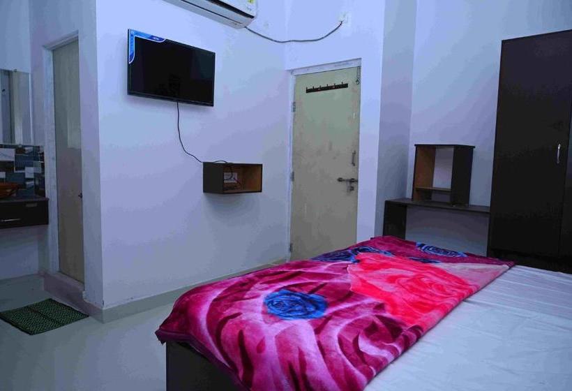 בית מלון כפרי Durga Pride