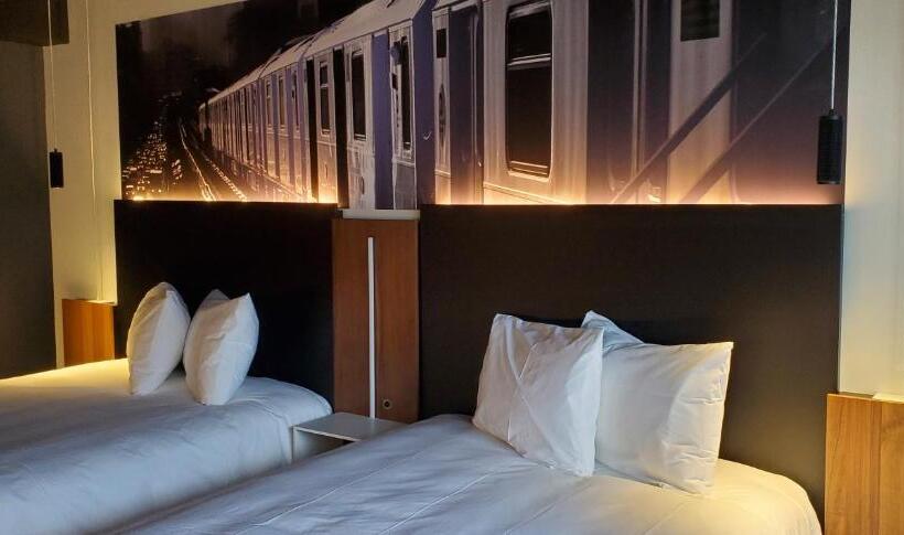 Grand Times Hotel Laval Centropolis