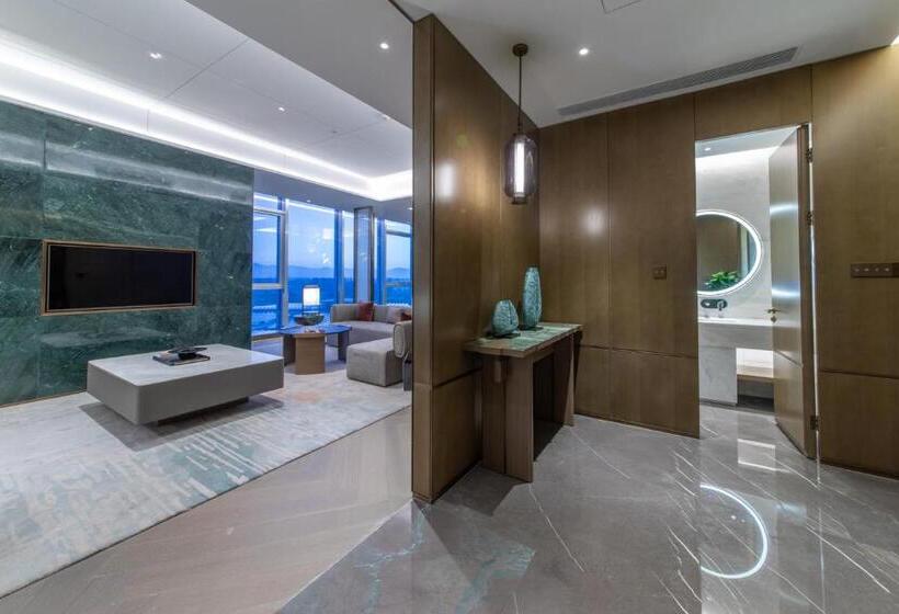 Otel Hualuxe Xi An Chanba, An Ihg