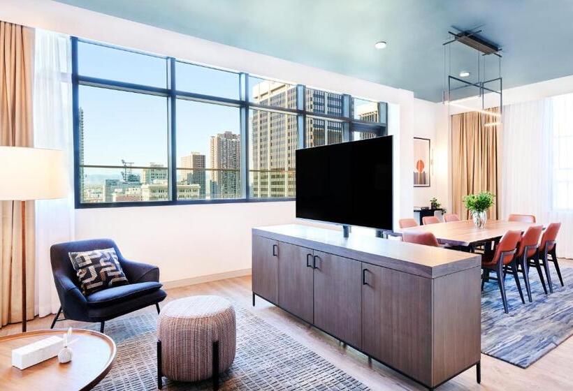 هتل Hyatt Centric Downtown Denver