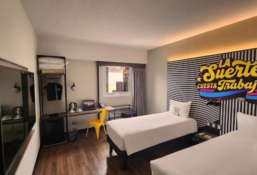 هتل Ibis Styles Lima San Isidro