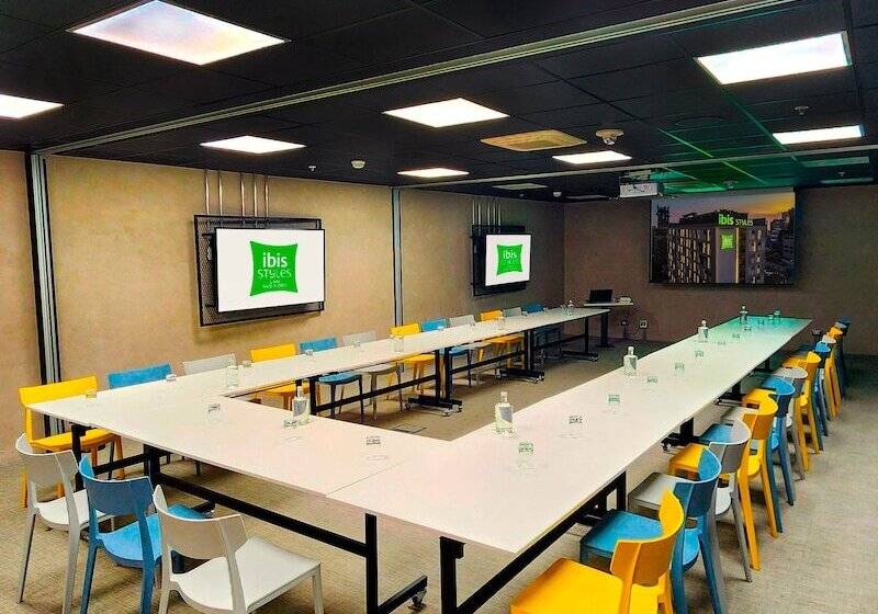 هتل Ibis Styles Lima San Isidro