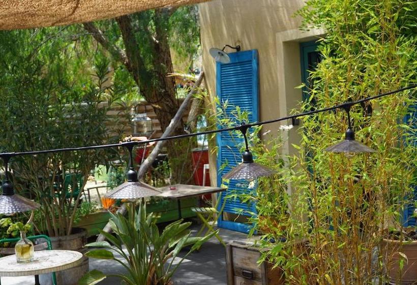 בית מלון כפרי Le Toit Vert