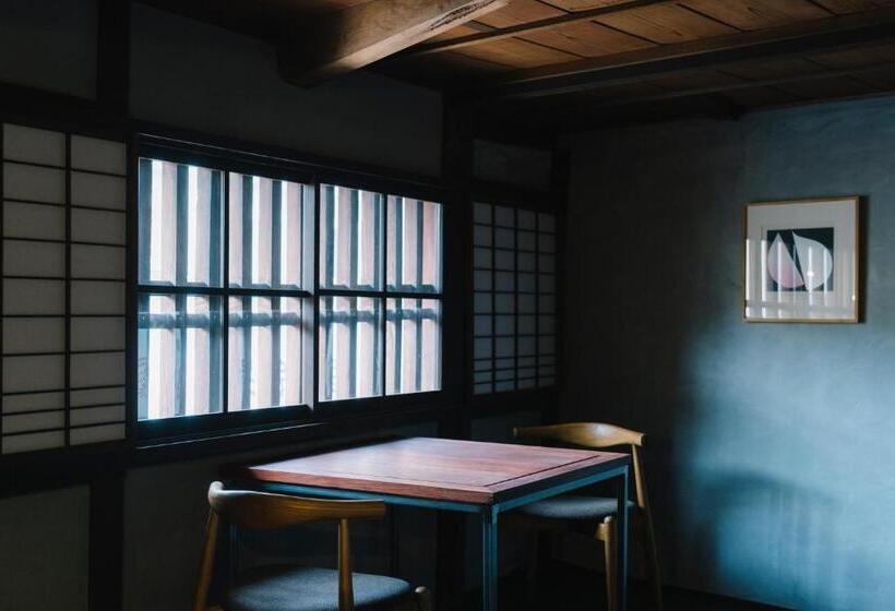 בית מלון כפרי Nipponia Tomo Port Town