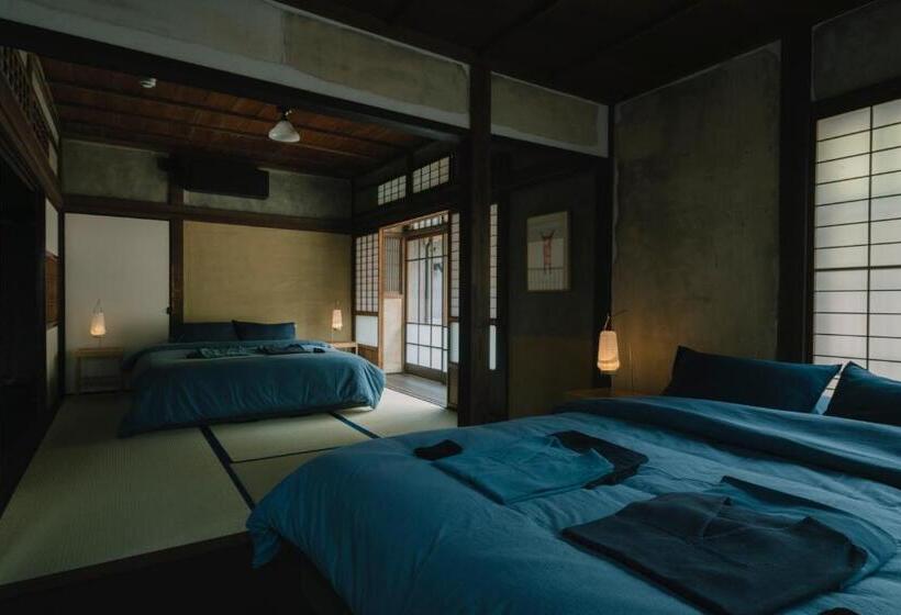 בית מלון כפרי Nipponia Tomo Port Town