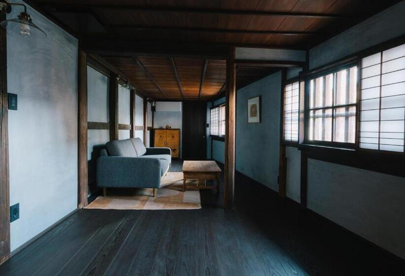 בית מלון כפרי Nipponia Tomo Port Town