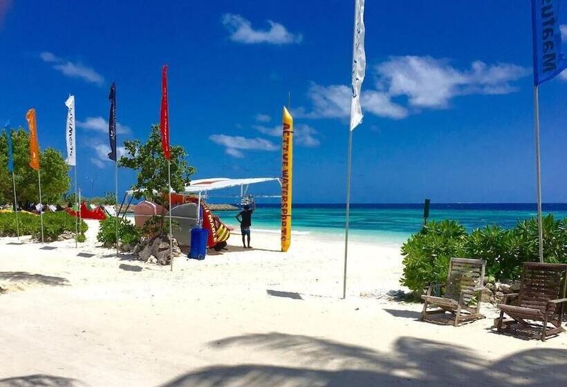 هتل Paradise Retreat, Maafushi
