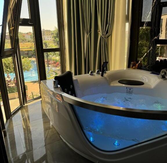 酒店 Qetesia Te Indriti