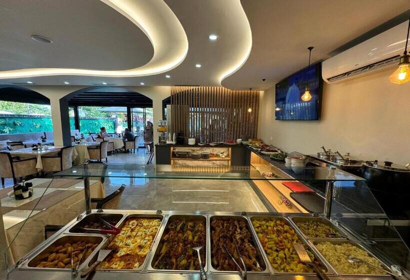 酒店 Qetesia Te Indriti