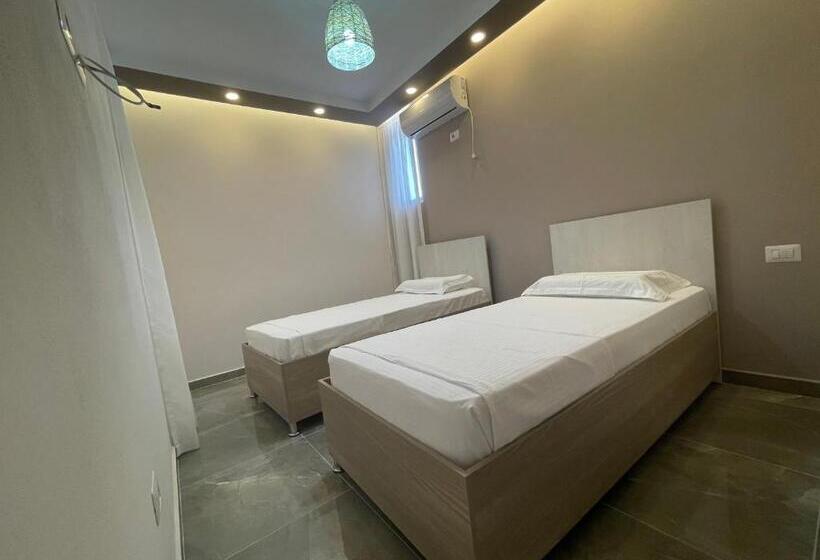 酒店 Qetesia Te Indriti