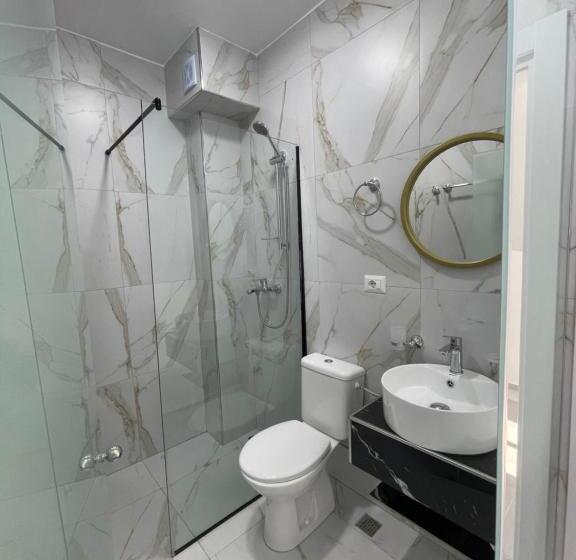 酒店 Qetesia Te Indriti