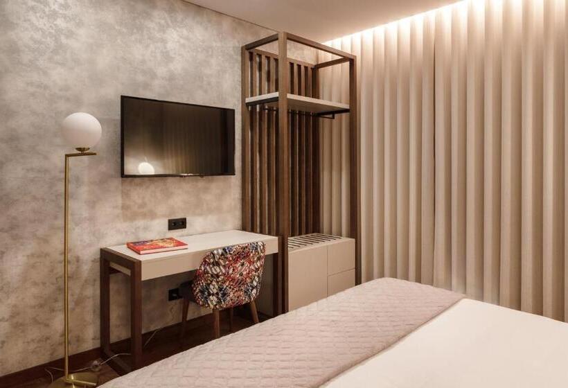 Отель Quinta De Santo António Country House & Villas