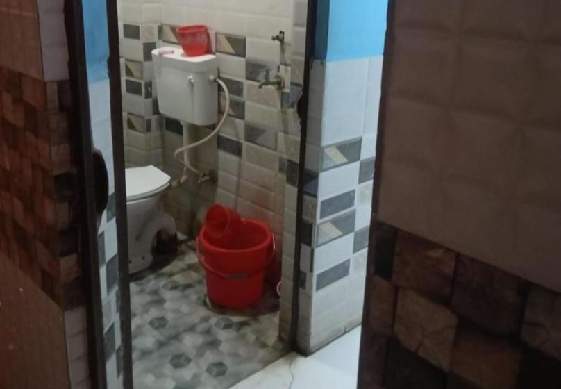 Отель Radhey Milan By Wb Inn, Kanpur