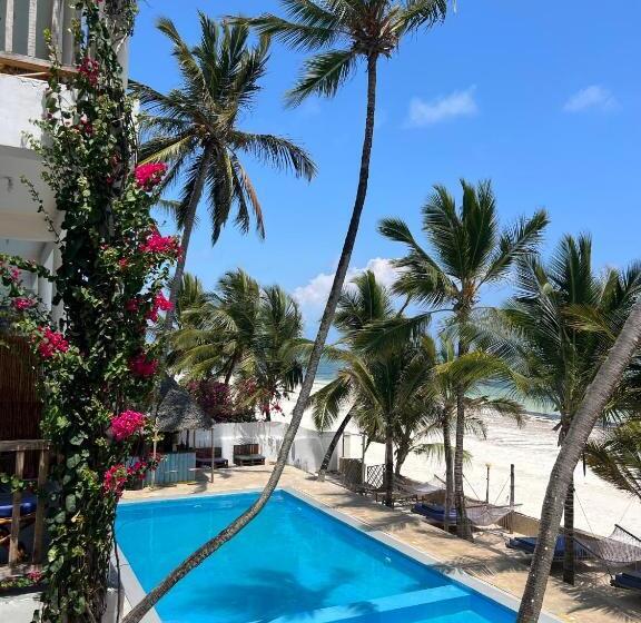 בית מלון כפרי Sky & Sand Zanzibar