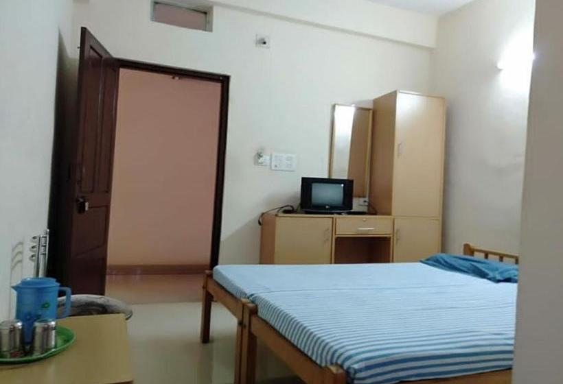 ホテル Spot On Ashoka Inn