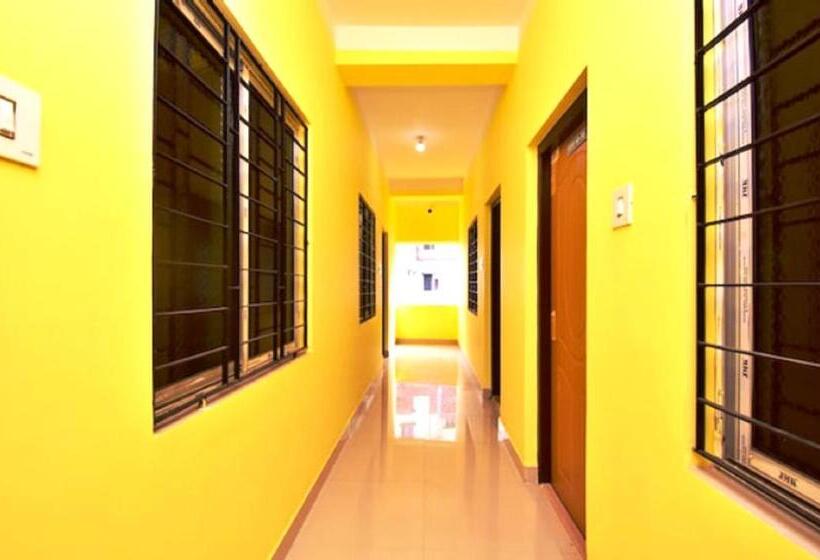 호텔 Trinayani Stay   3 Min Walk To Temple