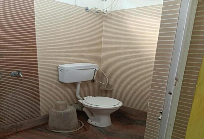 호텔 Trinayani Stay   3 Min Walk To Temple