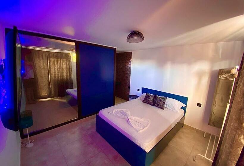 호텔 Vila Ii Poieniţa