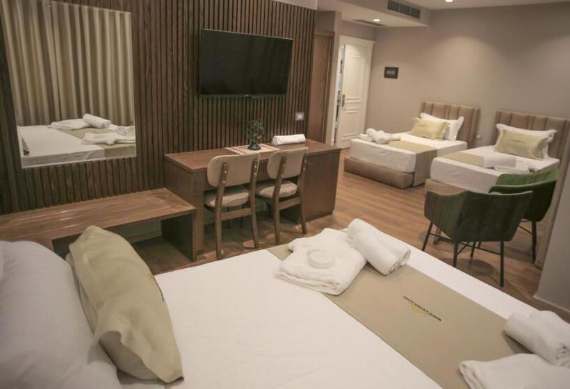 בית מלון כפרי White Crown