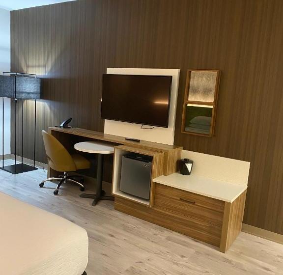 فندق Wyndham Garden Orlando Airport   Free Airport Shuttle