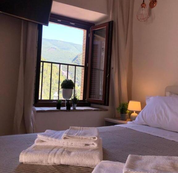 بنسيون Alloggio Rurale Ferentillo