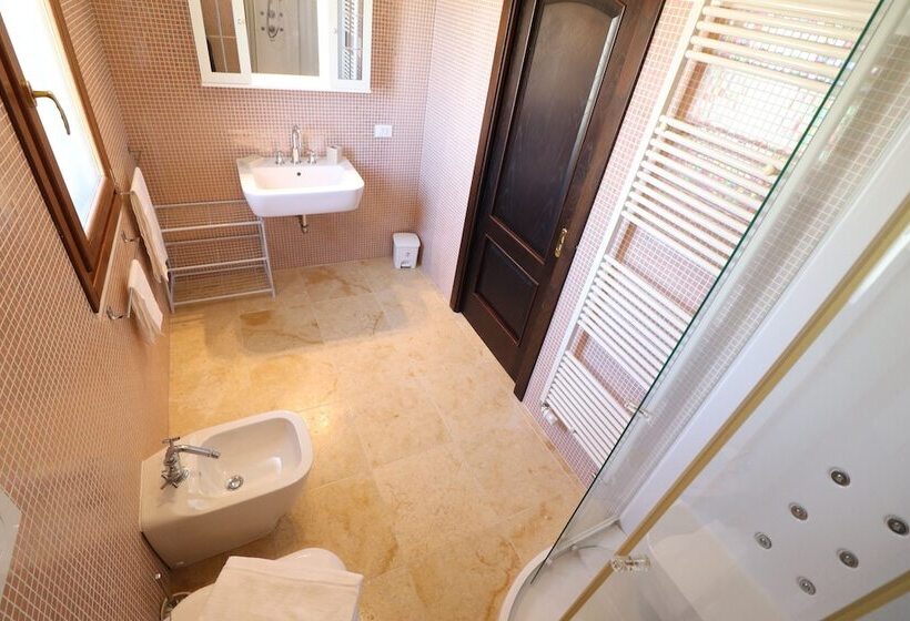پانسیون B B With Swimming Pool Tenuta Agrumi Del Salento Triple Deluxe Citrus Attic
