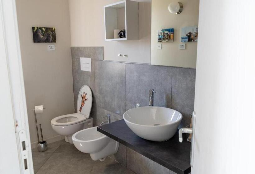 펜션 Click Art & Room