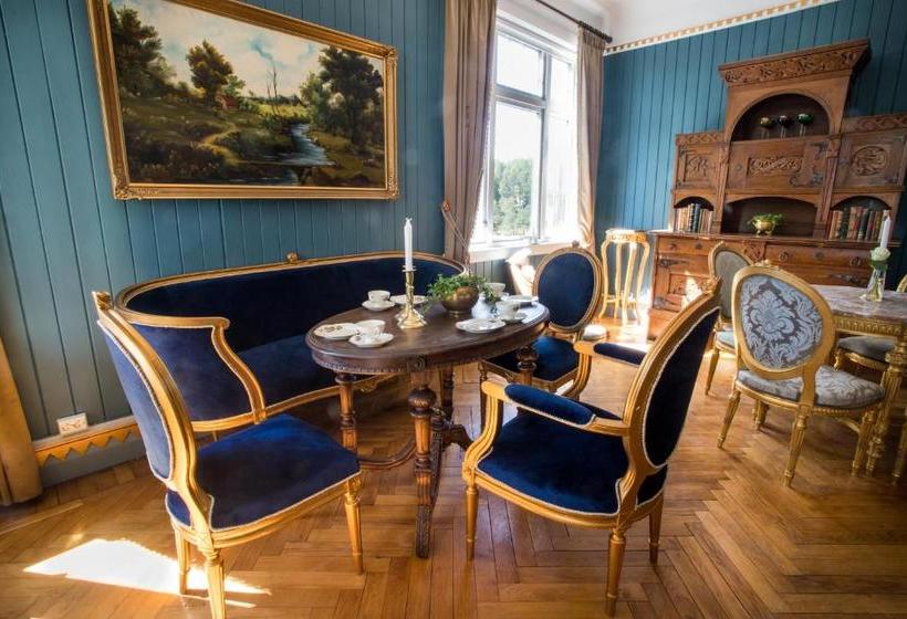 بنسيون Jervell Gjestehus