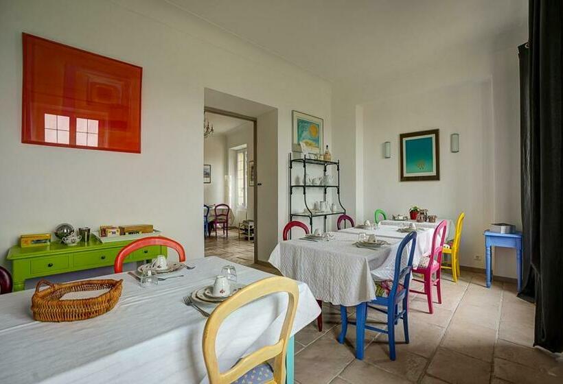 ペンション La Chaumière, Demeure D'hôtes