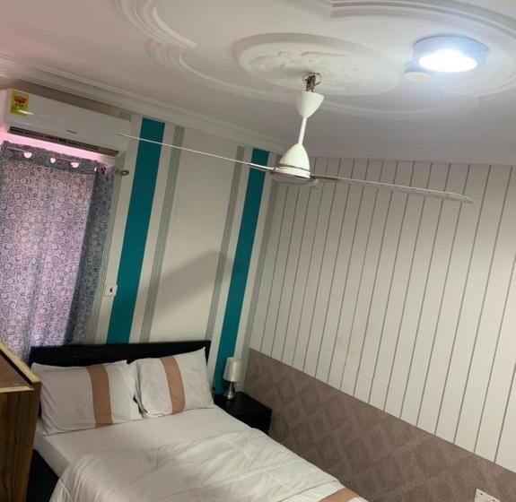 پانسیون Maxjen Haven Guest House