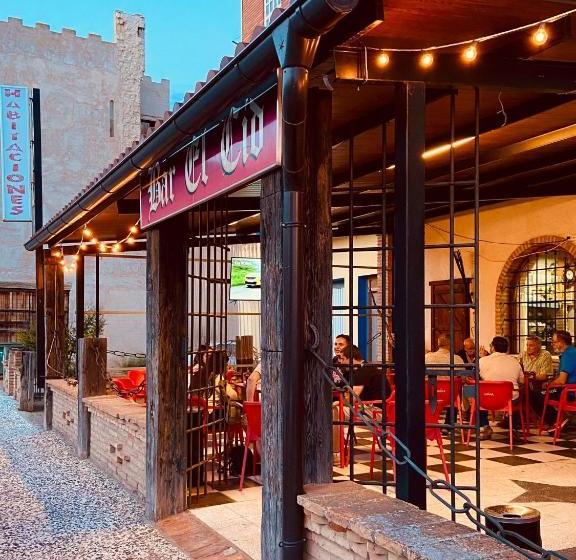 بنسيون Posada Del Cid