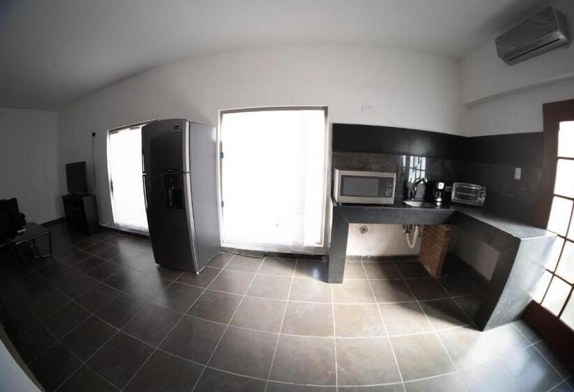 פנסיון Room In Lodge   18 Large Apartment For 2 People