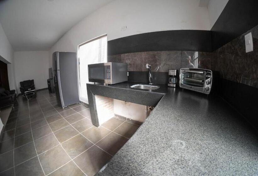 פנסיון Room In Lodge   18 Large Apartment For 2 People