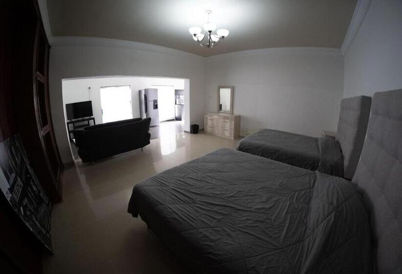 פנסיון Room In Lodge   18 Large Apartment For 2 People