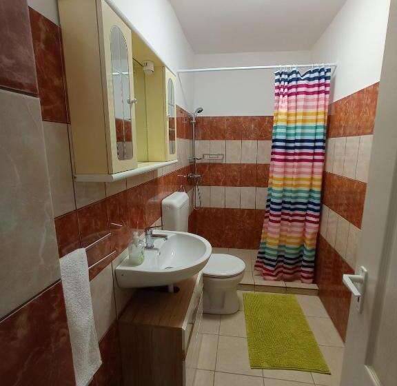 פנסיון Szieszta Vendégház