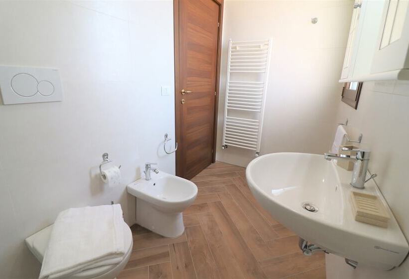 بنسيون Triple Comfort Pink Grapefruit