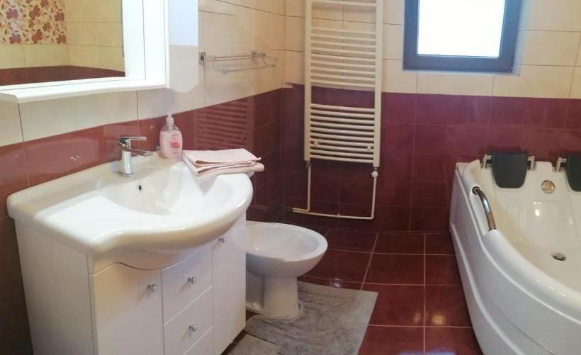 Pensiunea Casa Fierarul Din Bucovina