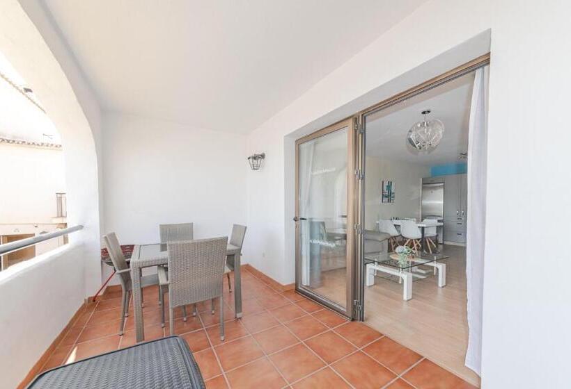 Pueblo Evita Premium Suites