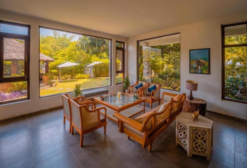 리조트 Tree Of Life Vanvilas Riveredge Corbett