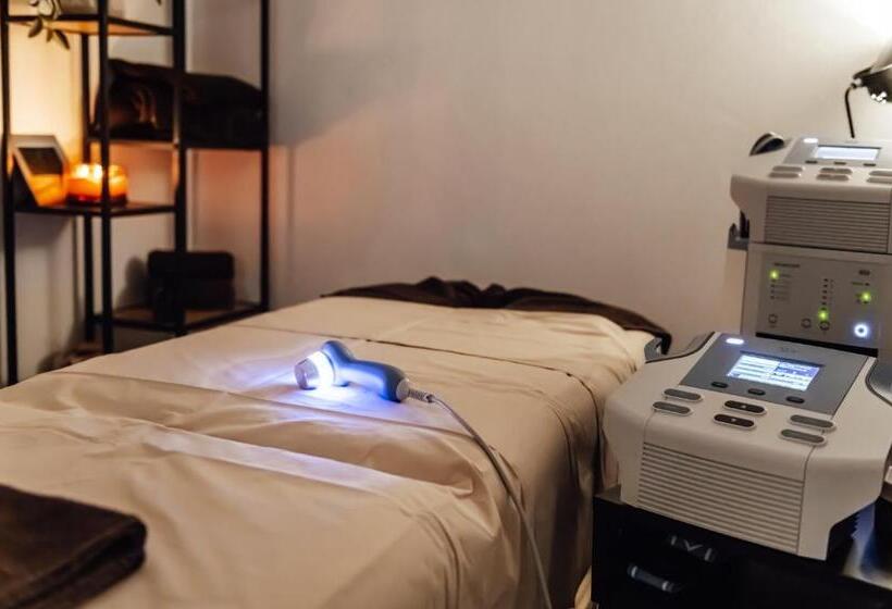 The Five Elements Hotel And Spa