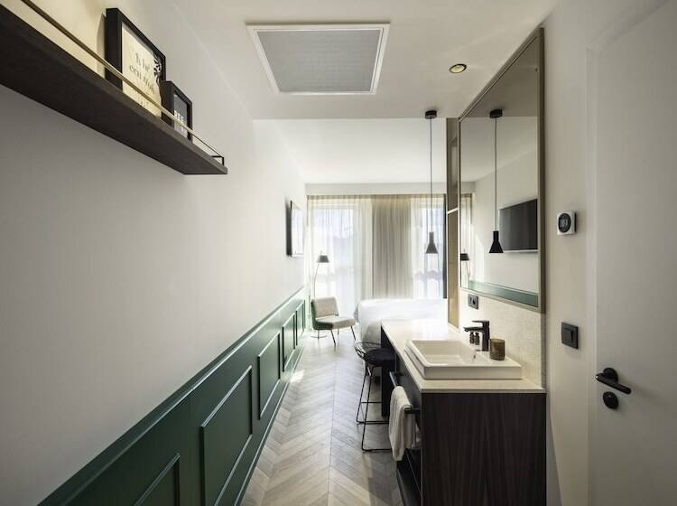 Yalo Urban Boutique Hotel Gent