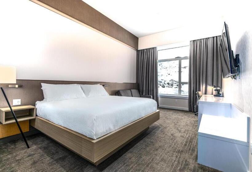 Aqsarniit Hotel And Conference Centre